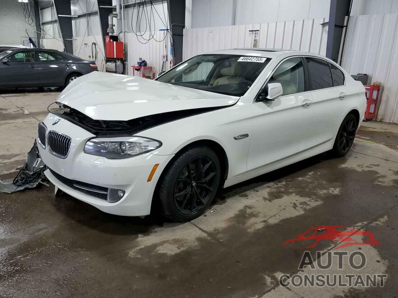 BMW 5 SERIES 2013 - WBAFU7C55DDU72639