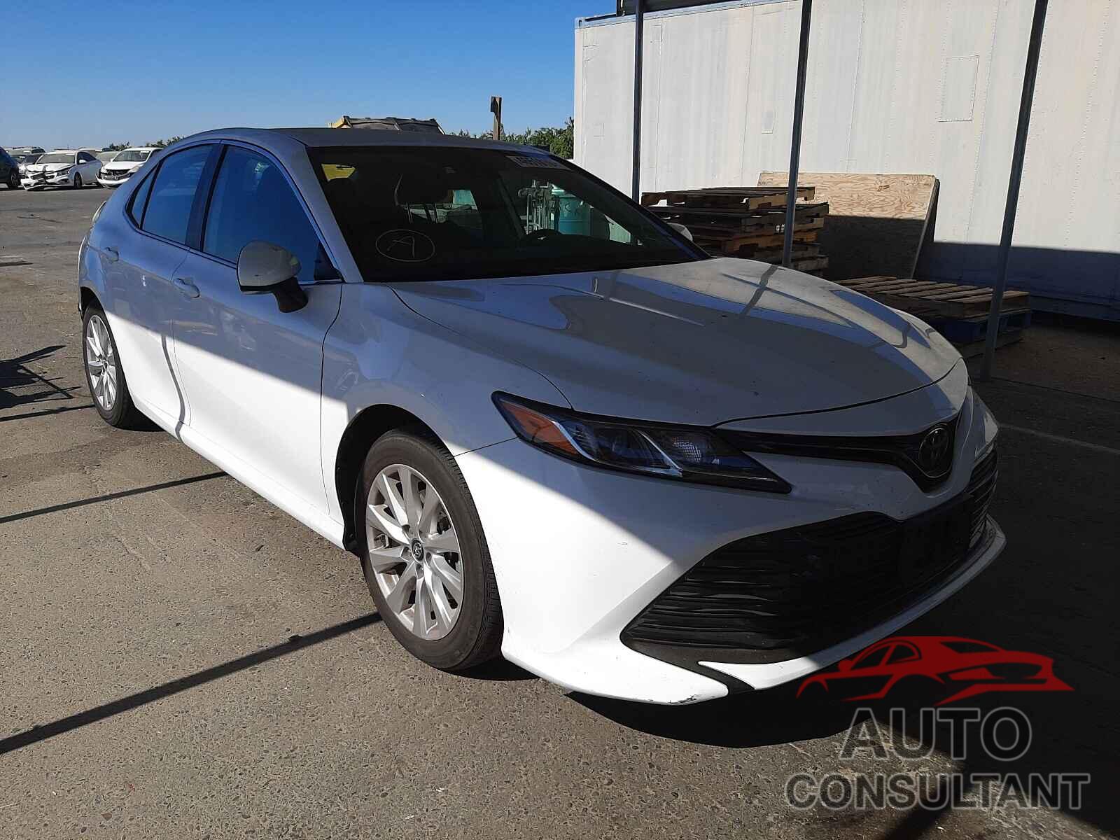 TOYOTA CAMRY 2019 - 4T1B11HK6KU794592