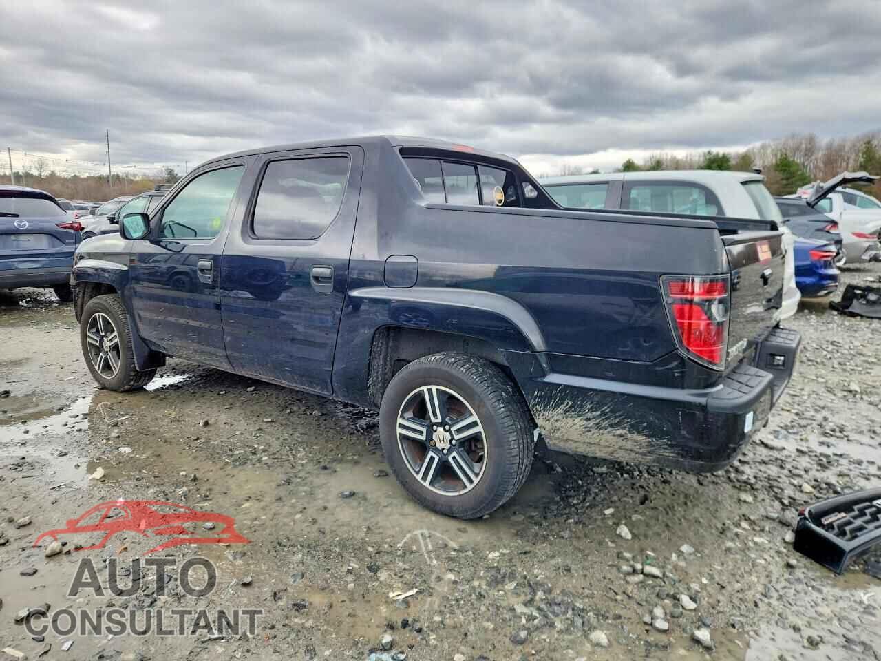 HONDA RIDGELINE 2013 - 5FPYK1F79DB008068
