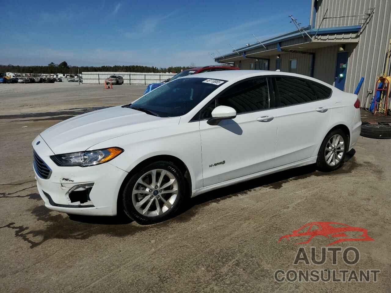 FORD FUSION 2019 - 3FA6P0LU6KR143841