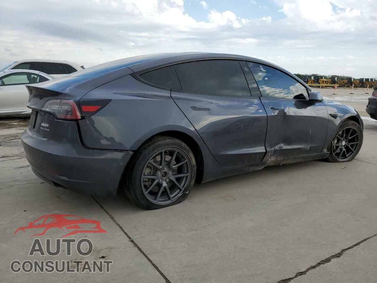 TESLA MODEL 3 2021 - 5YJ3E1EB7MF988075