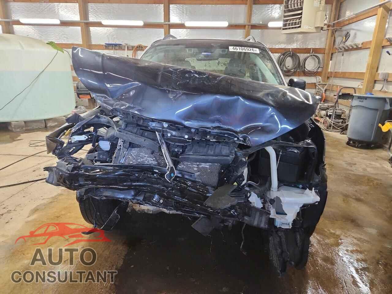 SUBARU FORESTER 2017 - JF2SJARC2HH563428