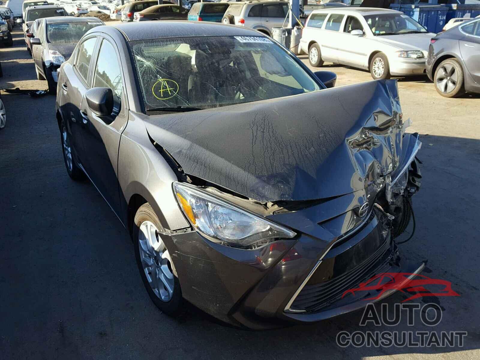 TOYOTA SCION 2016 - 3MYDLBZV6GY142213