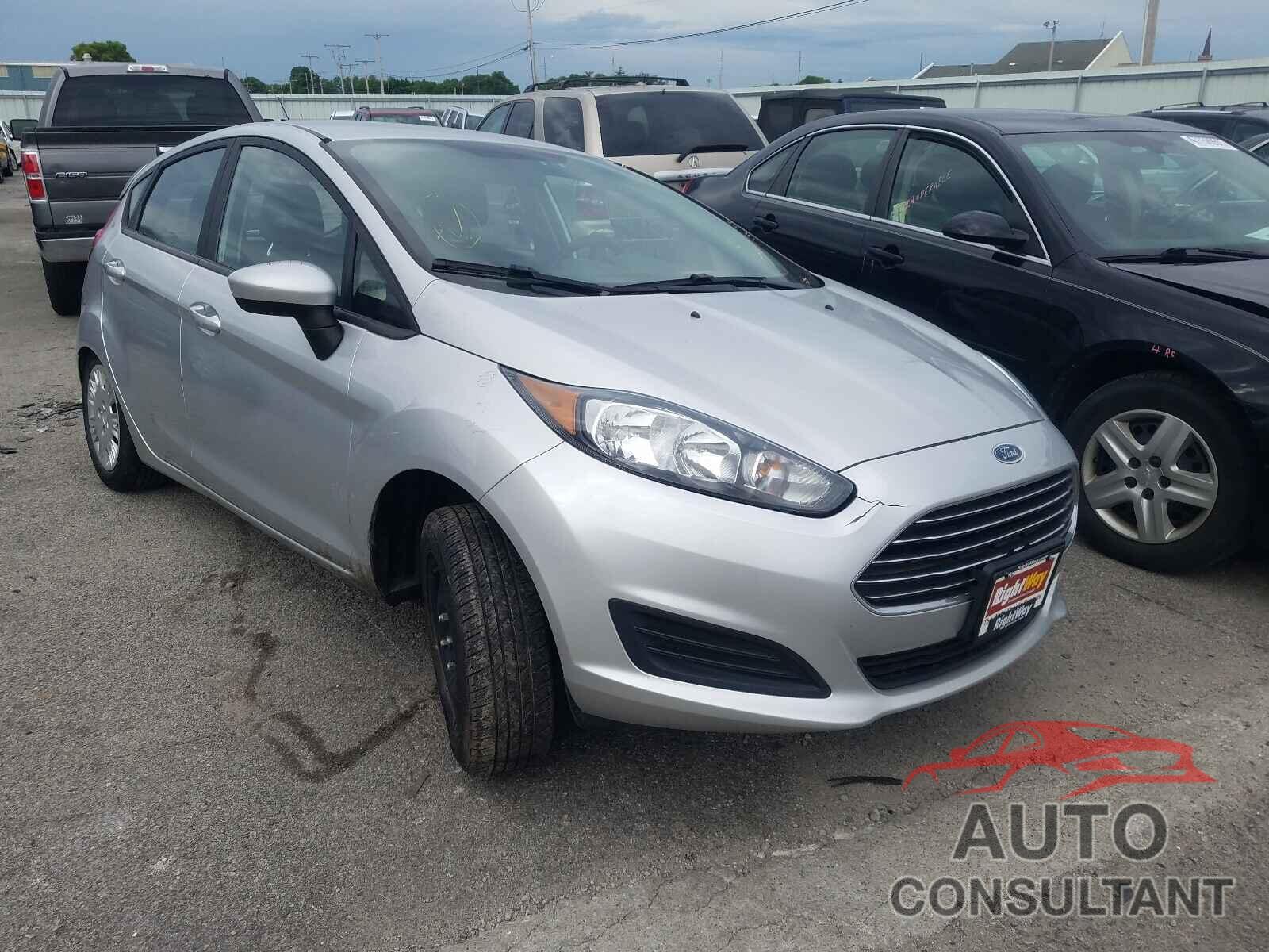 FORD FIESTA 2016 - 3FADP4TJ6GM127552