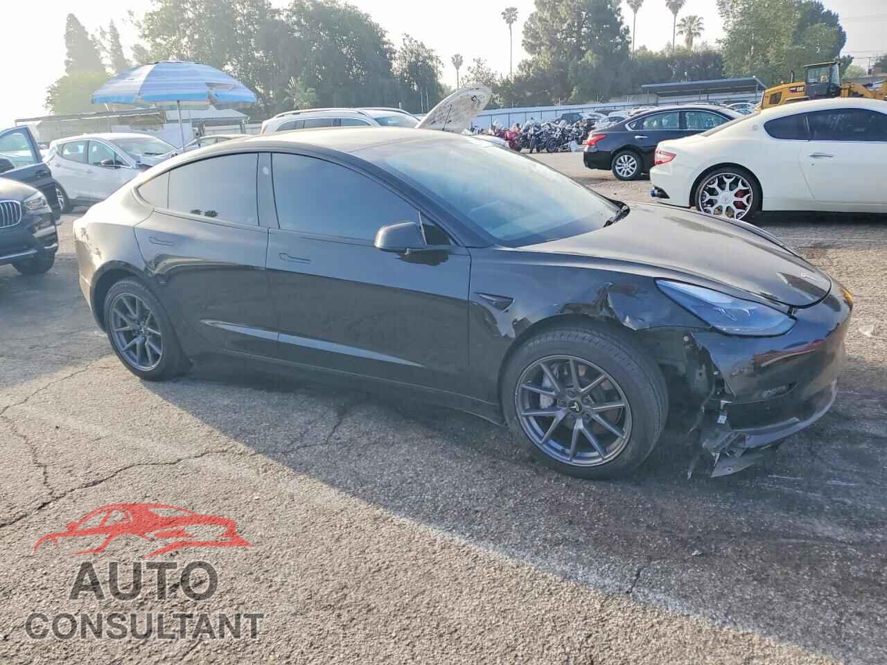 TESLA MODEL 3 2023 - 5YJ3E1EA0PF493857