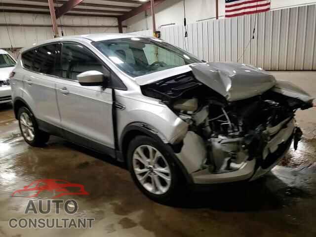 FORD ESCAPE 2017 - 1FMCU9G98HUC83385