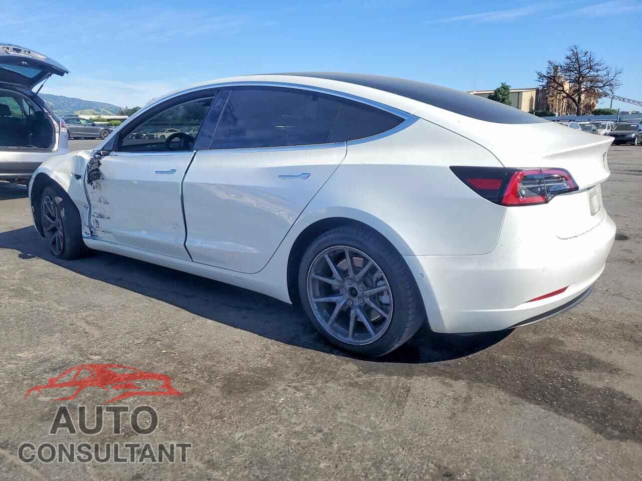 TESLA MODEL 3 2018 - 5YJ3E1EAXJF161657