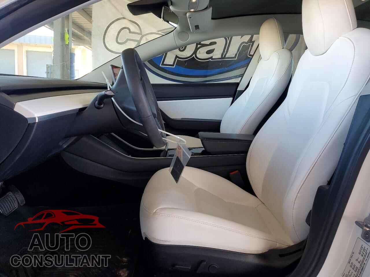 TESLA MODEL 3 2019 - 5YJ3E1EB8KF517758