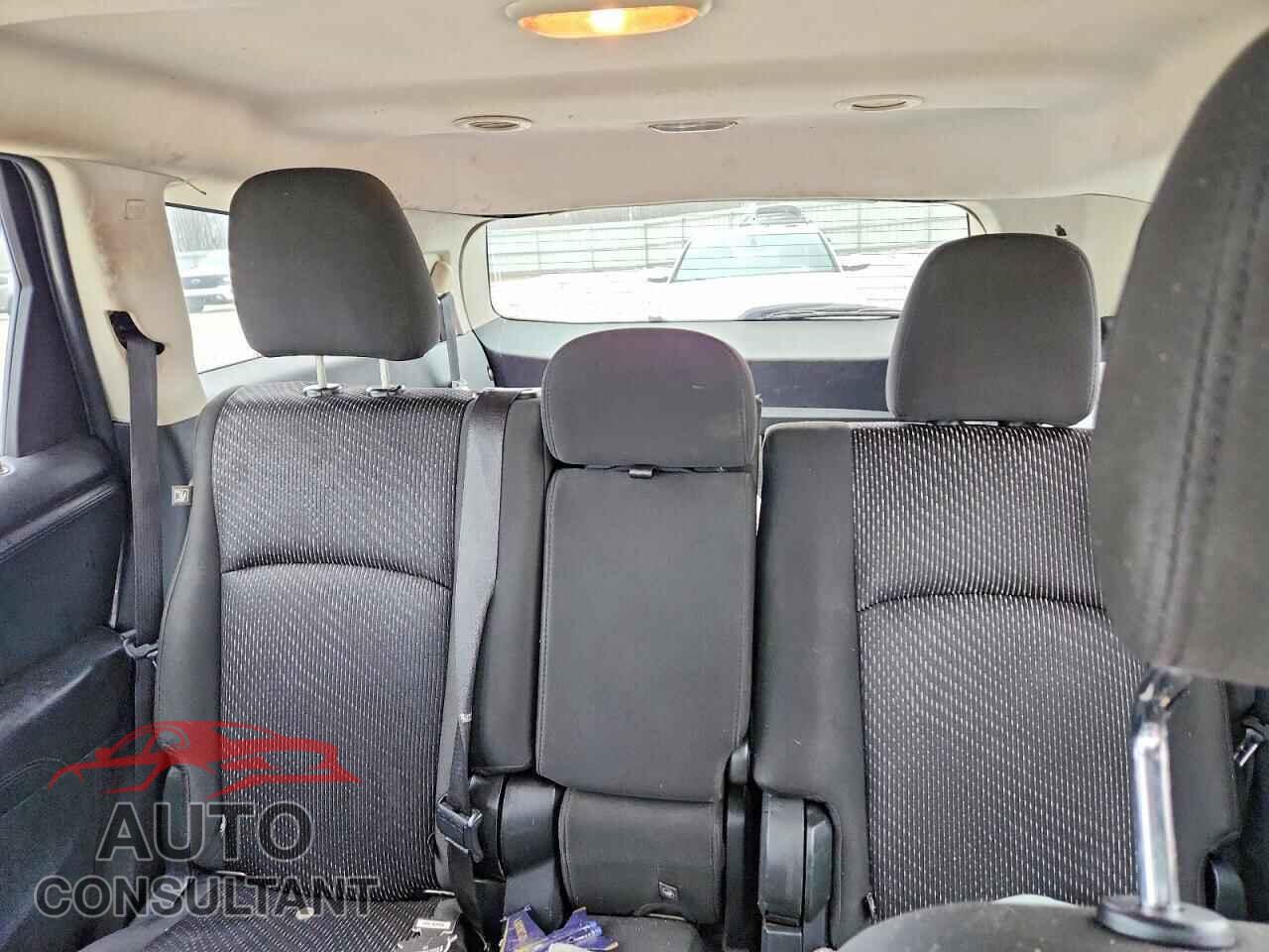 DODGE JOURNEY 2015 - 3C4PDCCG4FT516208