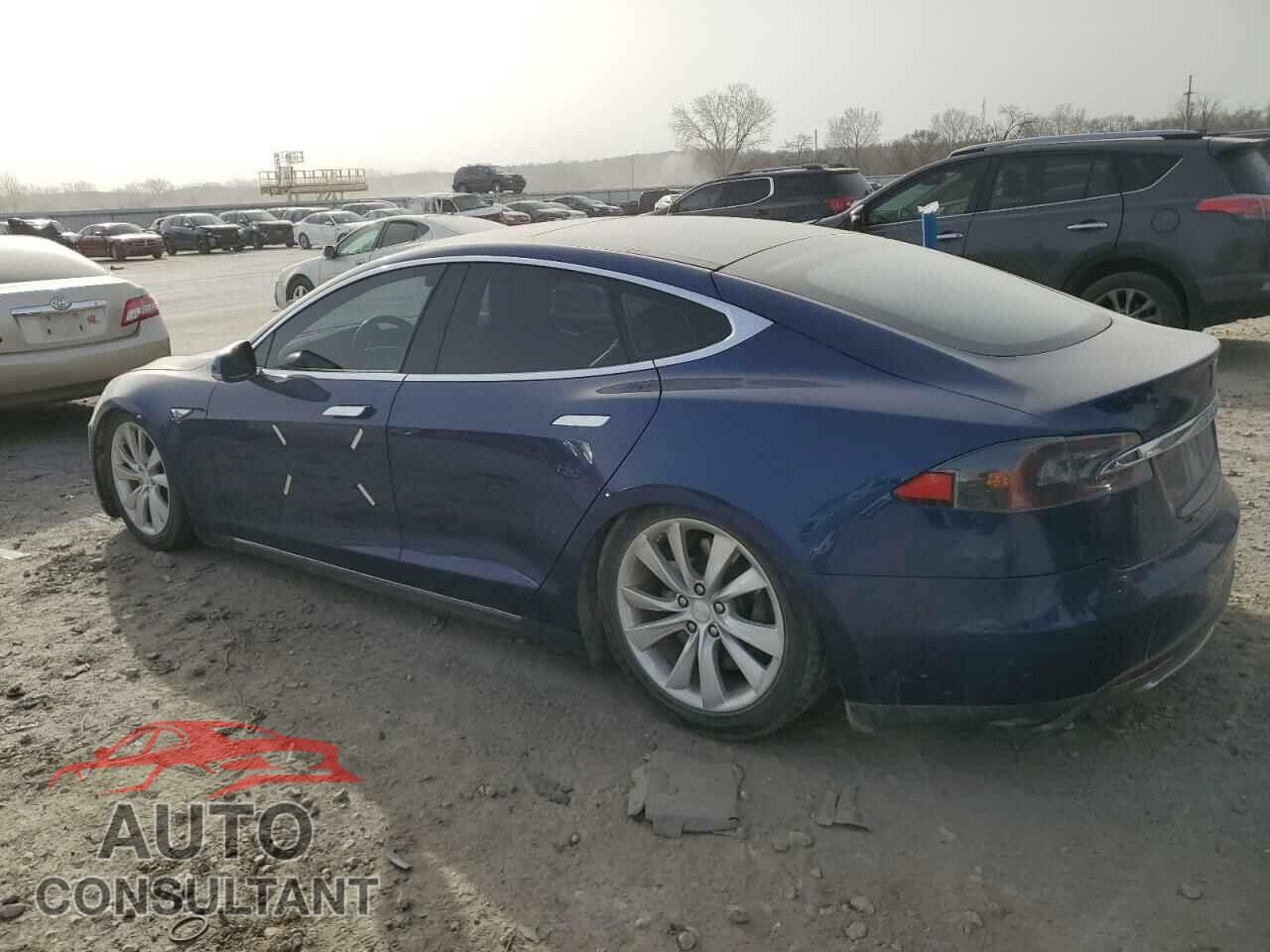 TESLA MODEL S 2016 - 5YJSA1E28GF129475