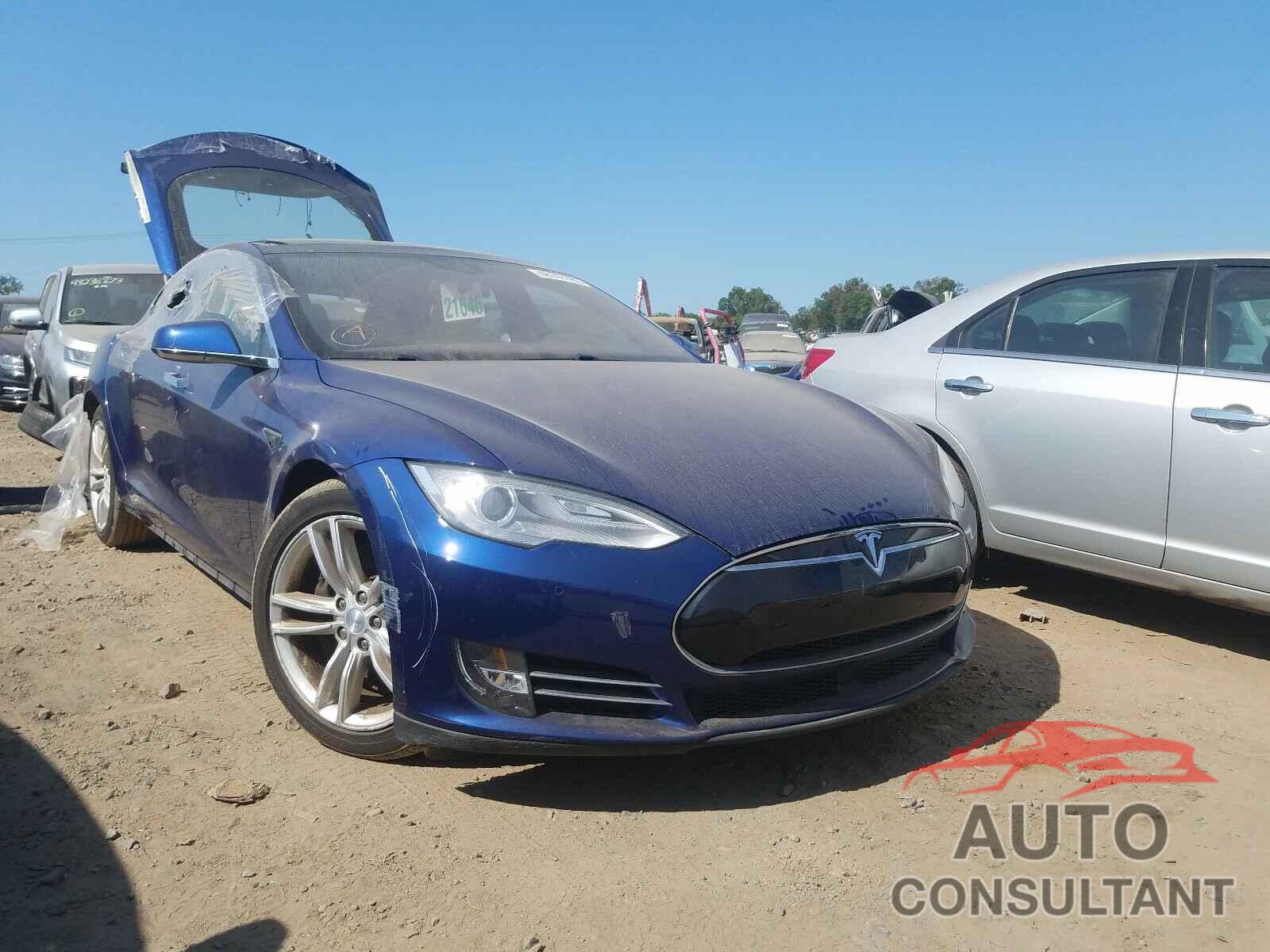 TESLA MODEL S 2016 - 5YJSA1E23GF131571