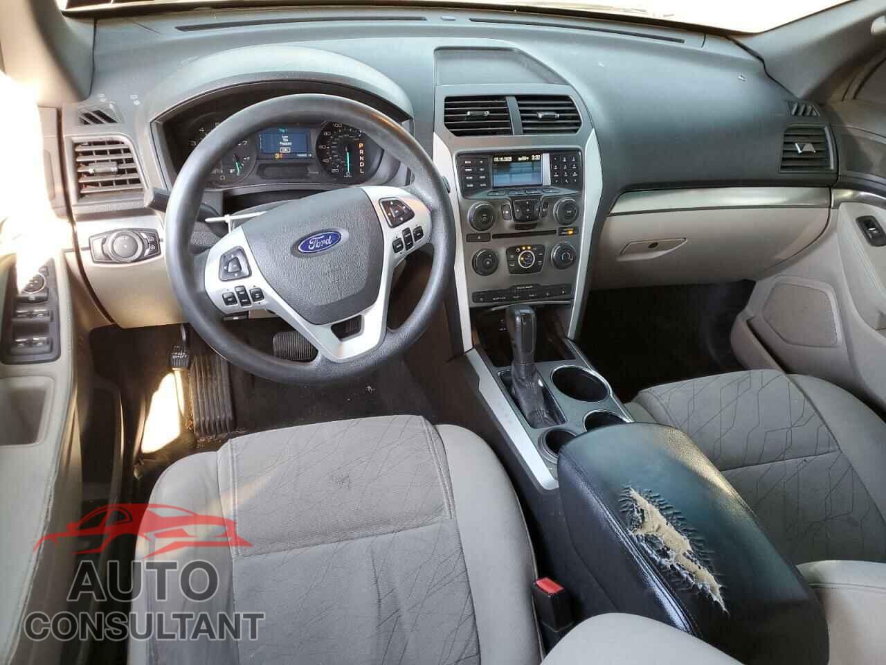 FORD EXPLORER 2011 - 1FMHK7B81BGA44457