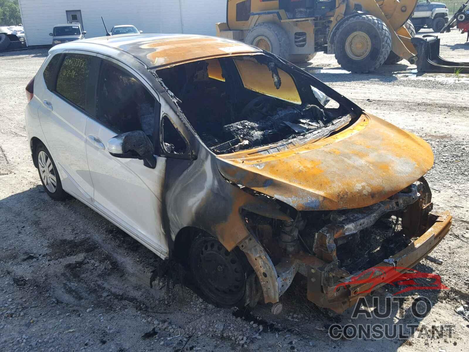 HONDA FIT 2015 - 3HGGK5G54FM747759