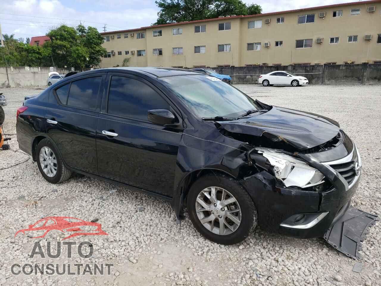 NISSAN VERSA 2019 - 3N1CN7AP3KL827888