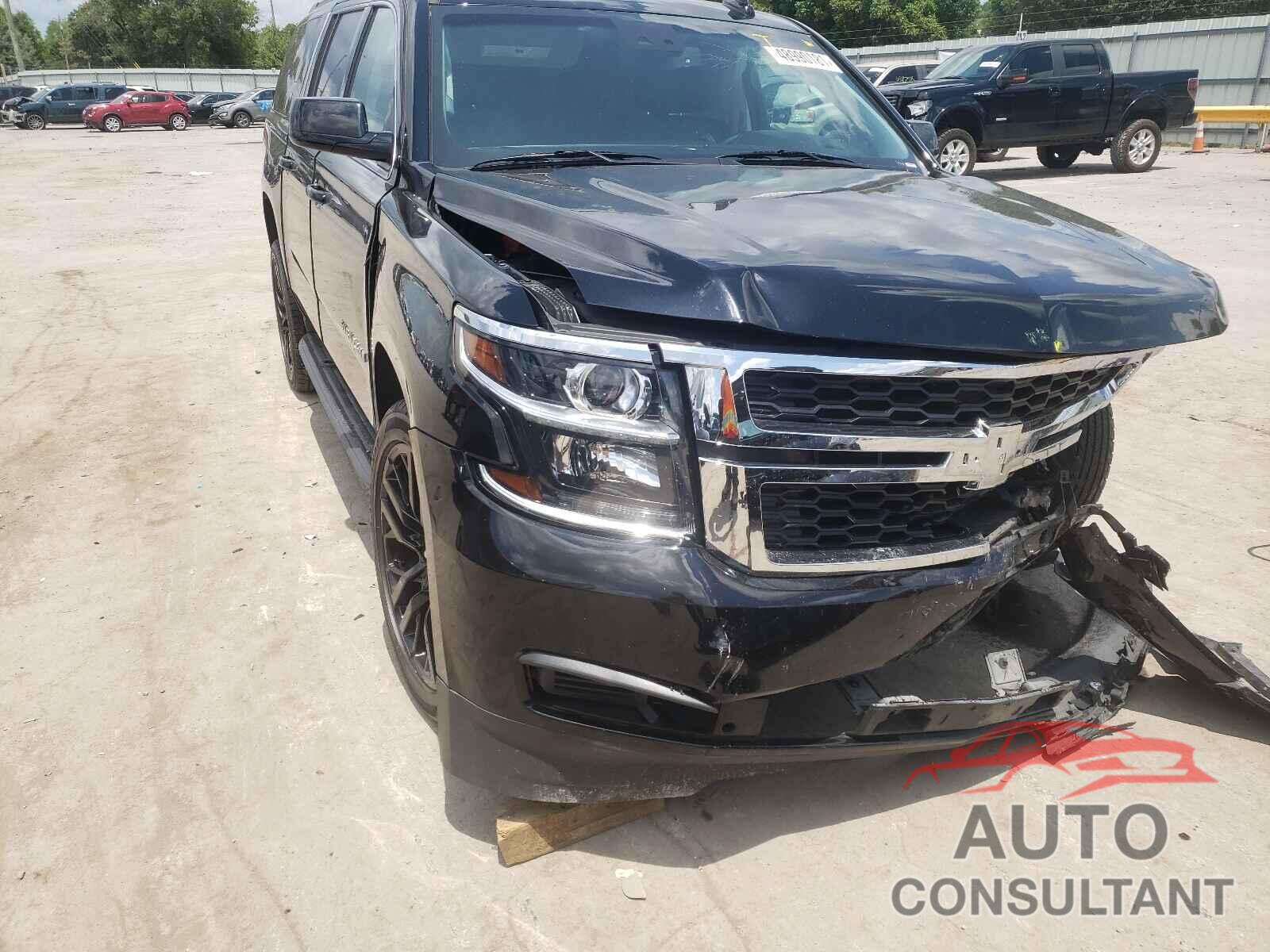 CHEVROLET SUBURBAN 2019 - 1GNSKHKC6KR285415