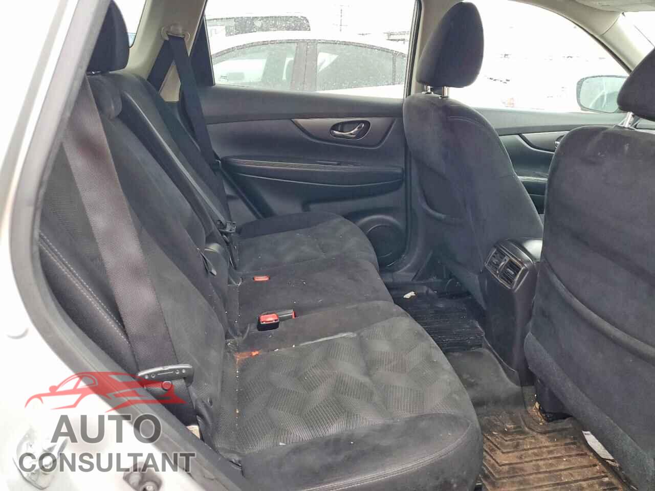 NISSAN ROGUE 2015 - 5N1AT2MV8FC831746