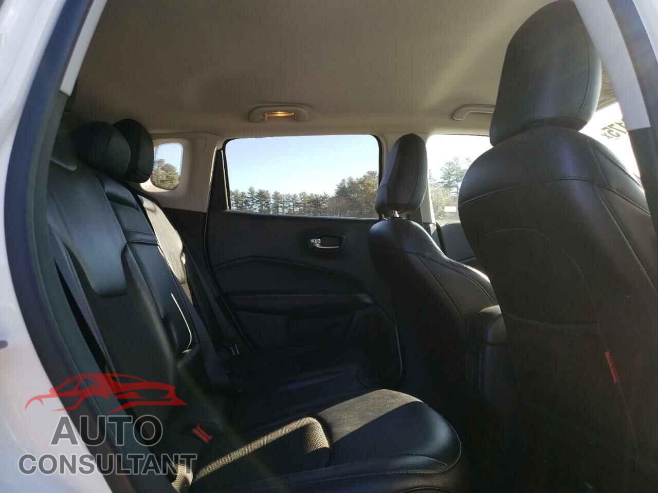JEEP COMPASS 2019 - 3C4NJDDB8KT671217