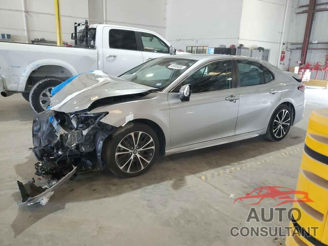 TOYOTA CAMRY 2019 - 4T1B11HK1KU249237
