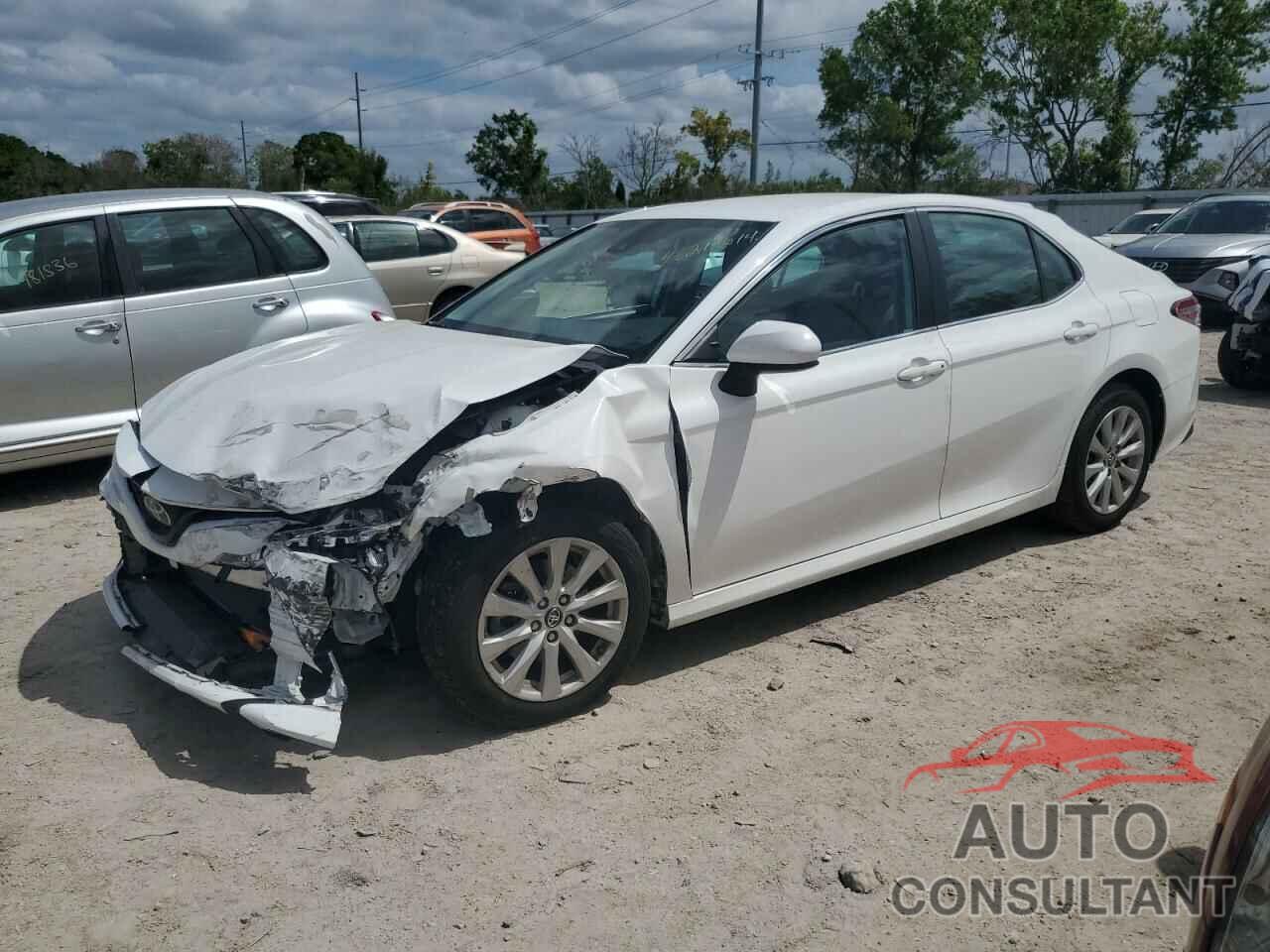 TOYOTA CAMRY 2019 - 4T1B11HK6KU713705