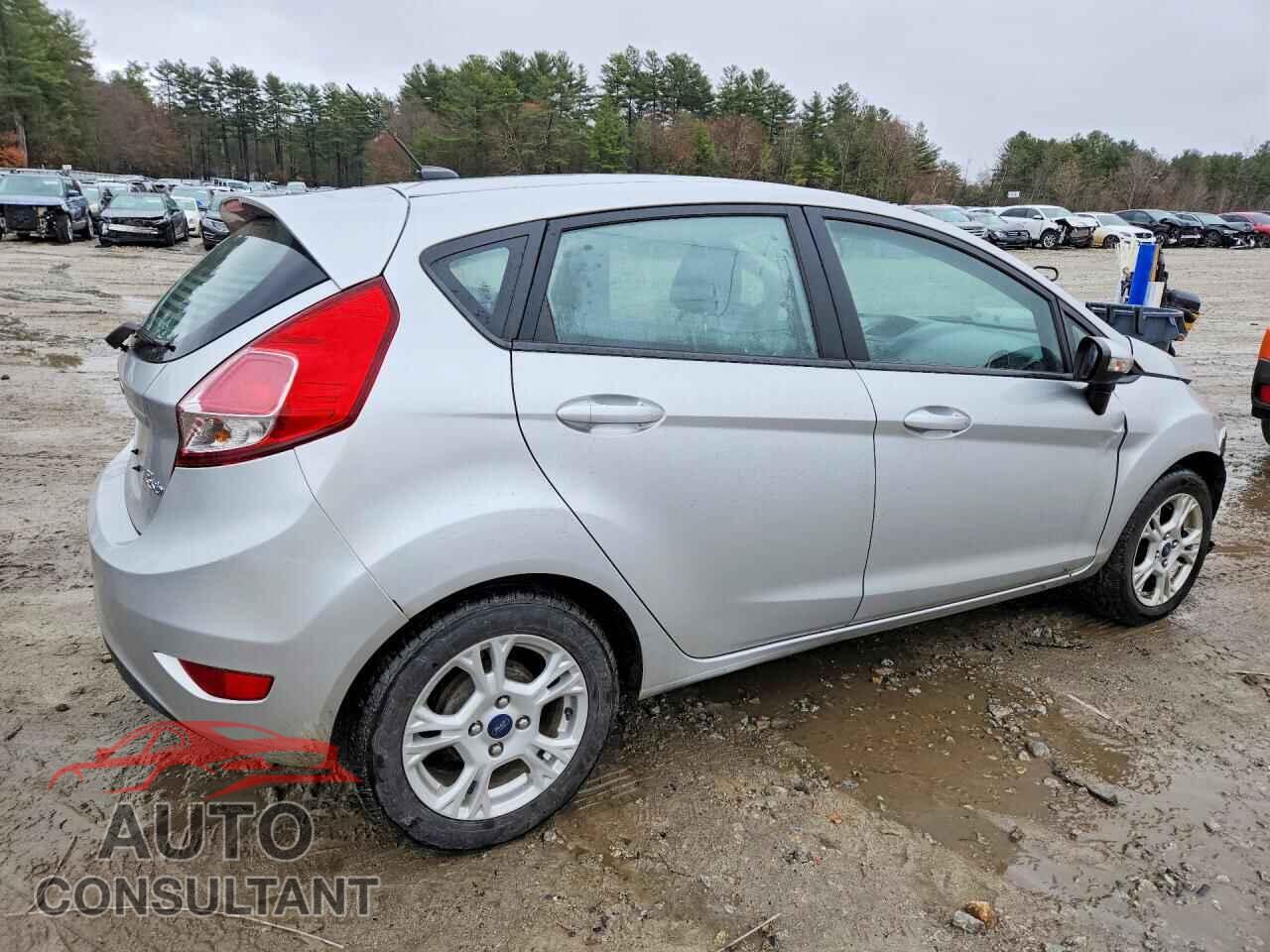 FORD FIESTA 2016 - 3FADP4EJ8GM150361