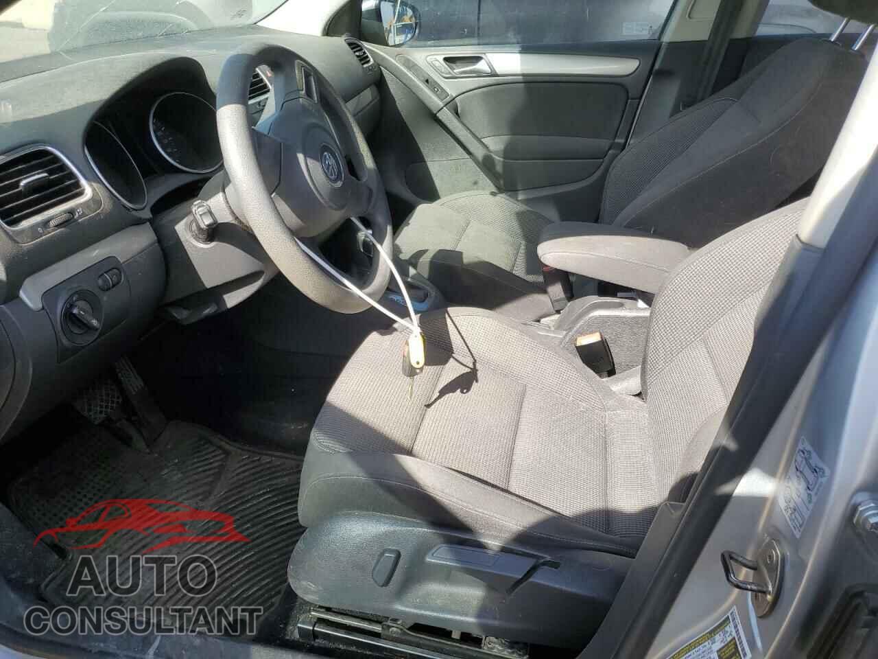 VOLKSWAGEN GOLF 2012 - WVWDB7AJ1CW196852