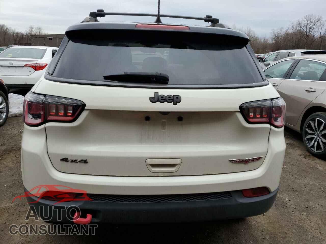 JEEP COMPASS 2017 - 3C4NJDDB2HT630753