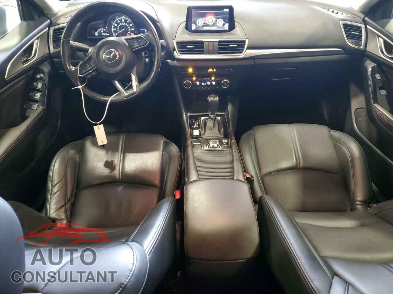 MAZDA 3 2017 - 3MZBN1V75HM119609