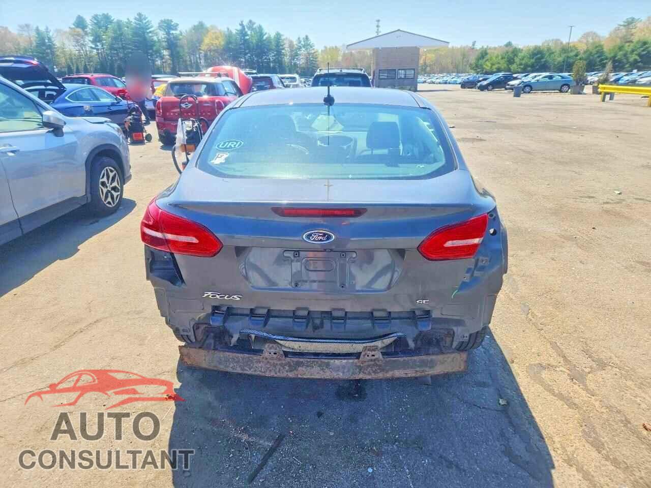 FORD FOCUS 2017 - 1FADP3F29HL326371