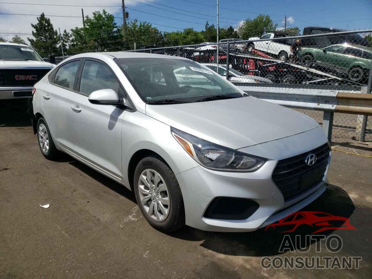 HYUNDAI ACCENT 2018 - 3KPC24A37JE011318