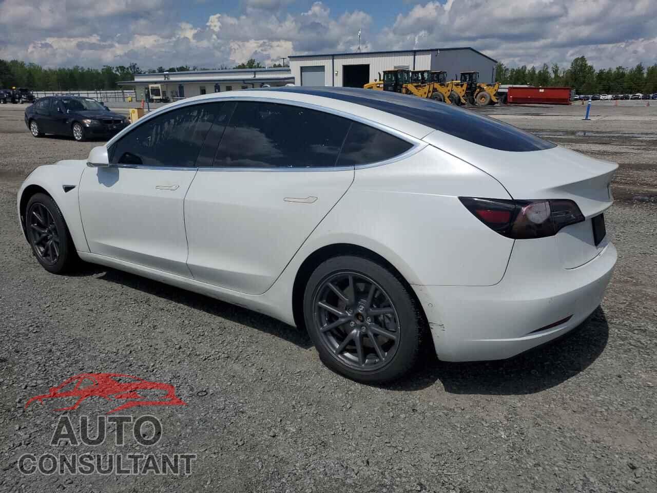 TESLA MODEL 3 2019 - 5YJ3E1EA8KF449503