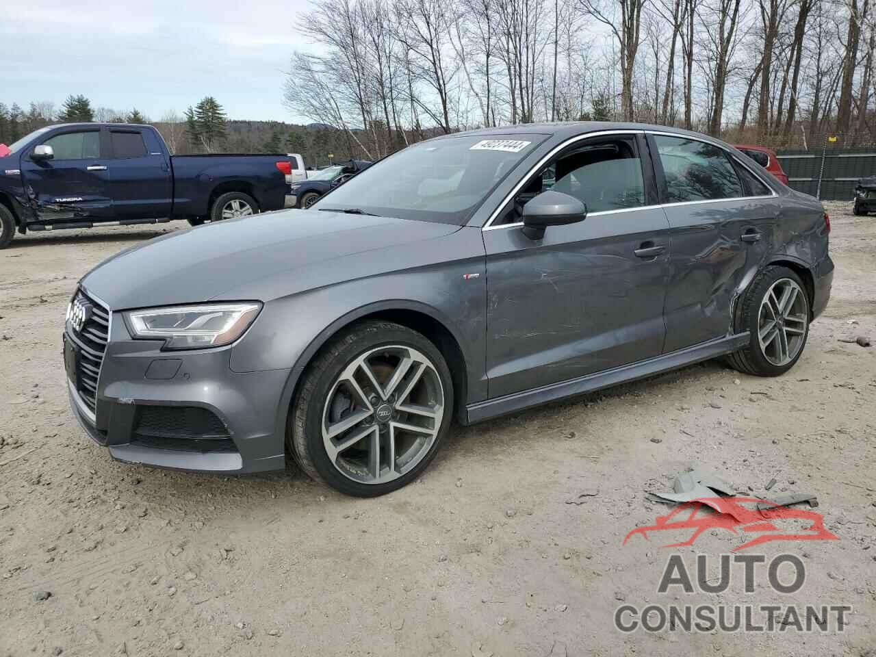 AUDI A3 2018 - WAUJ8GFF5J1041167