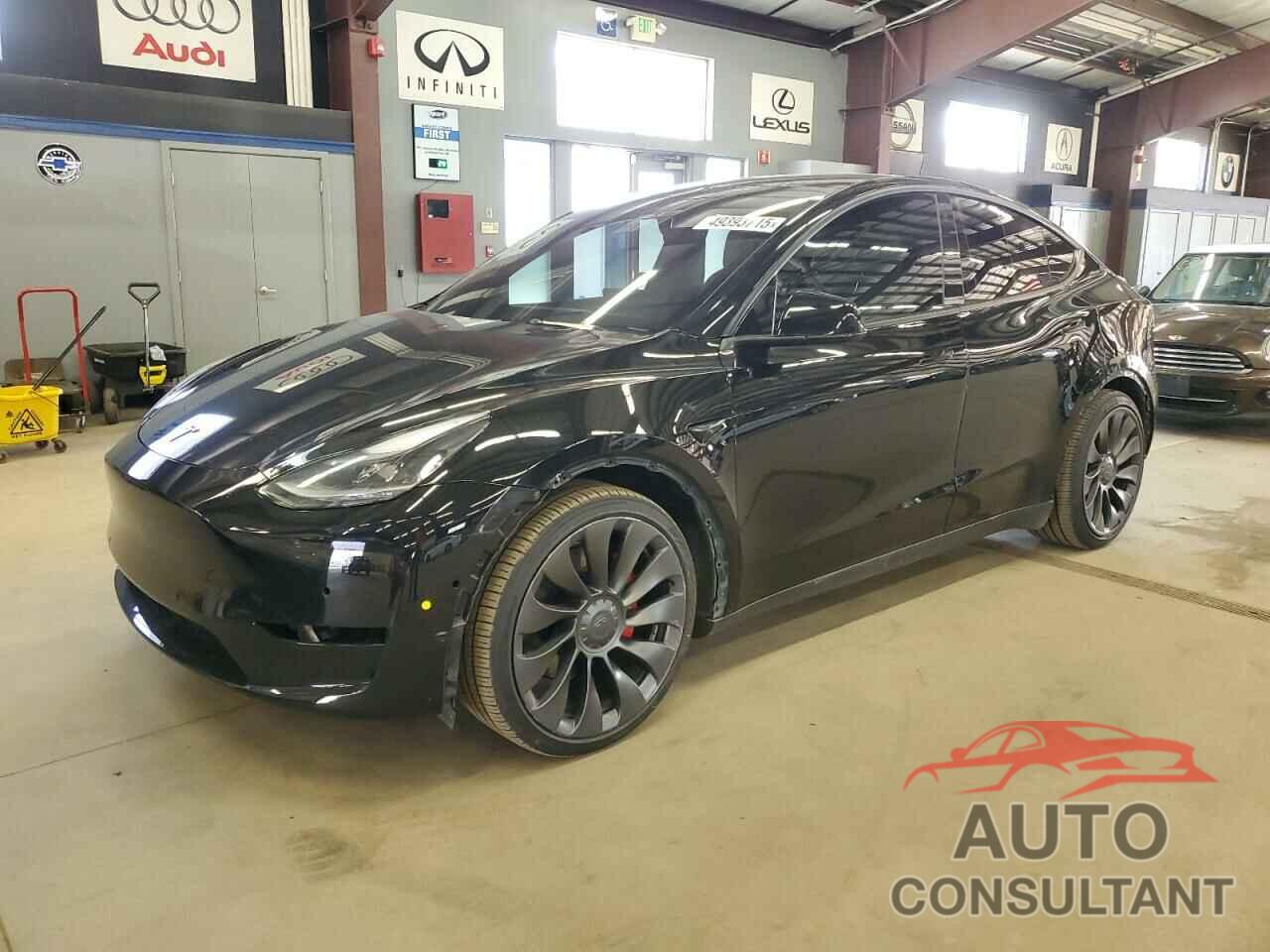 TESLA MODEL Y 2022 - 7SAYGDEF2NF341379