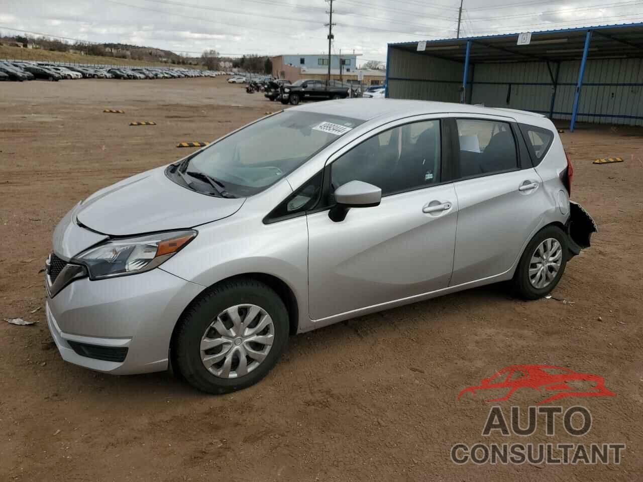 NISSAN VERSA 2018 - 3N1CE2CP0JL352621