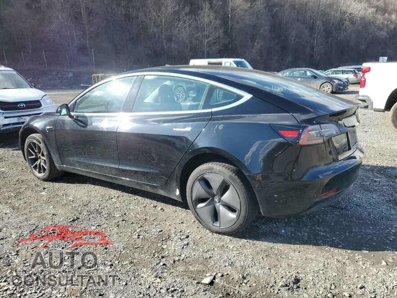 TESLA MODEL 3 2019 - 5YJ3E1EB8KF197101