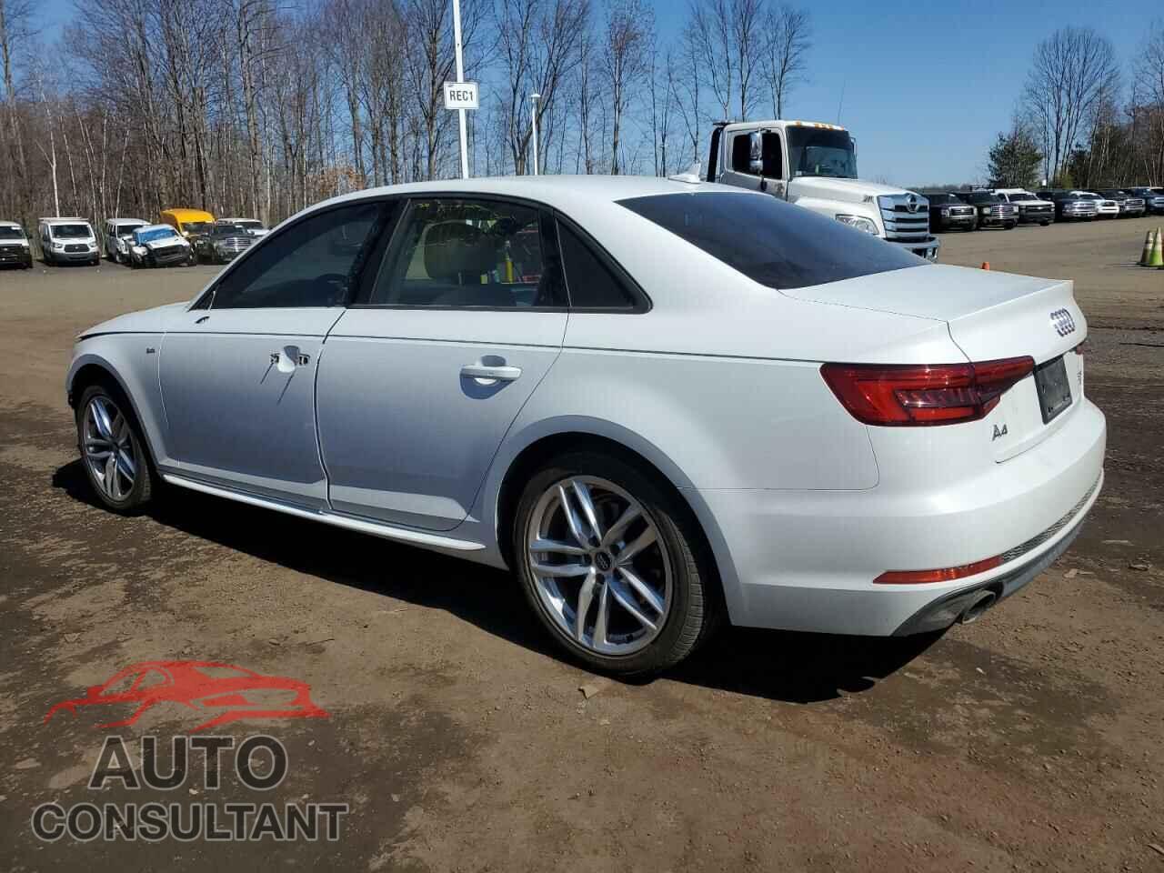 AUDI A4 2017 - WAUKMAF47HN058311