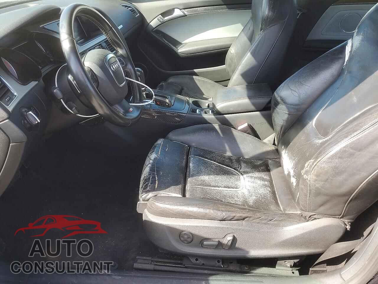 AUDI S5/RS5 2011 - WAUCGAFHXBN014759
