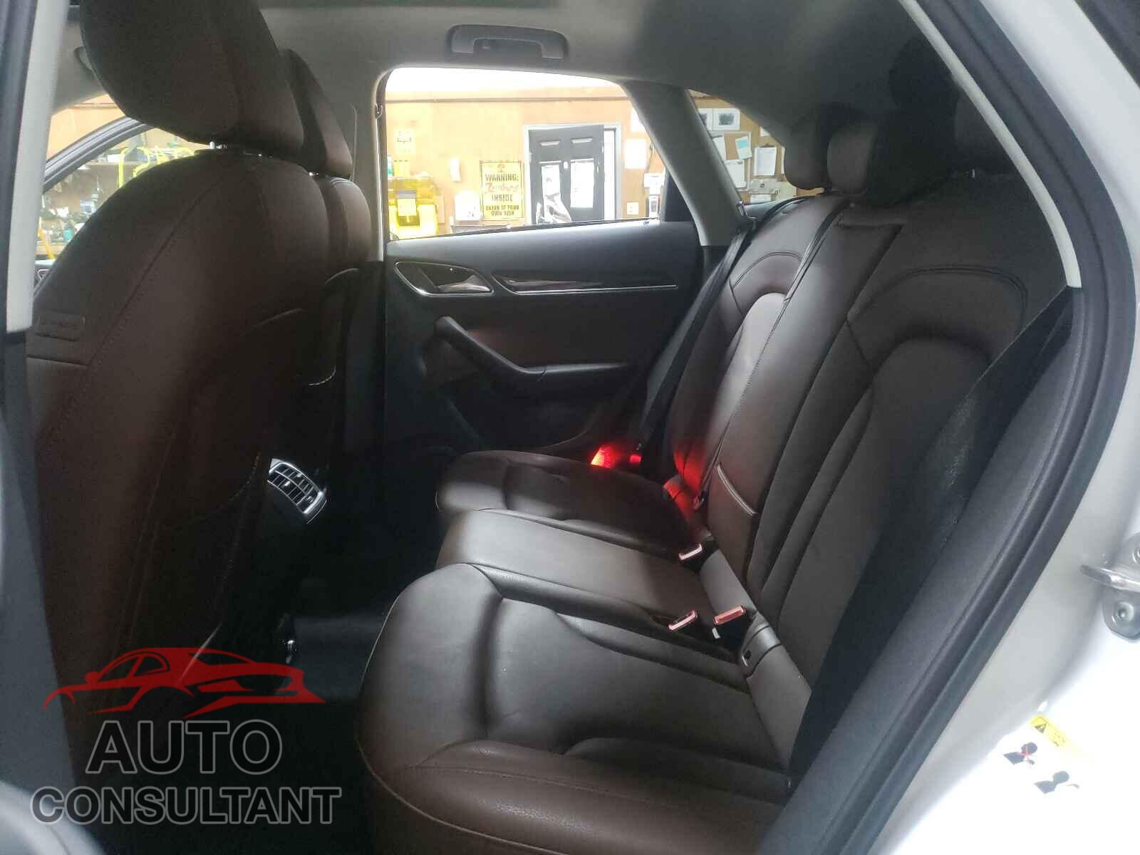 AUDI Q3 2016 - WA1EFCFS4GR005880