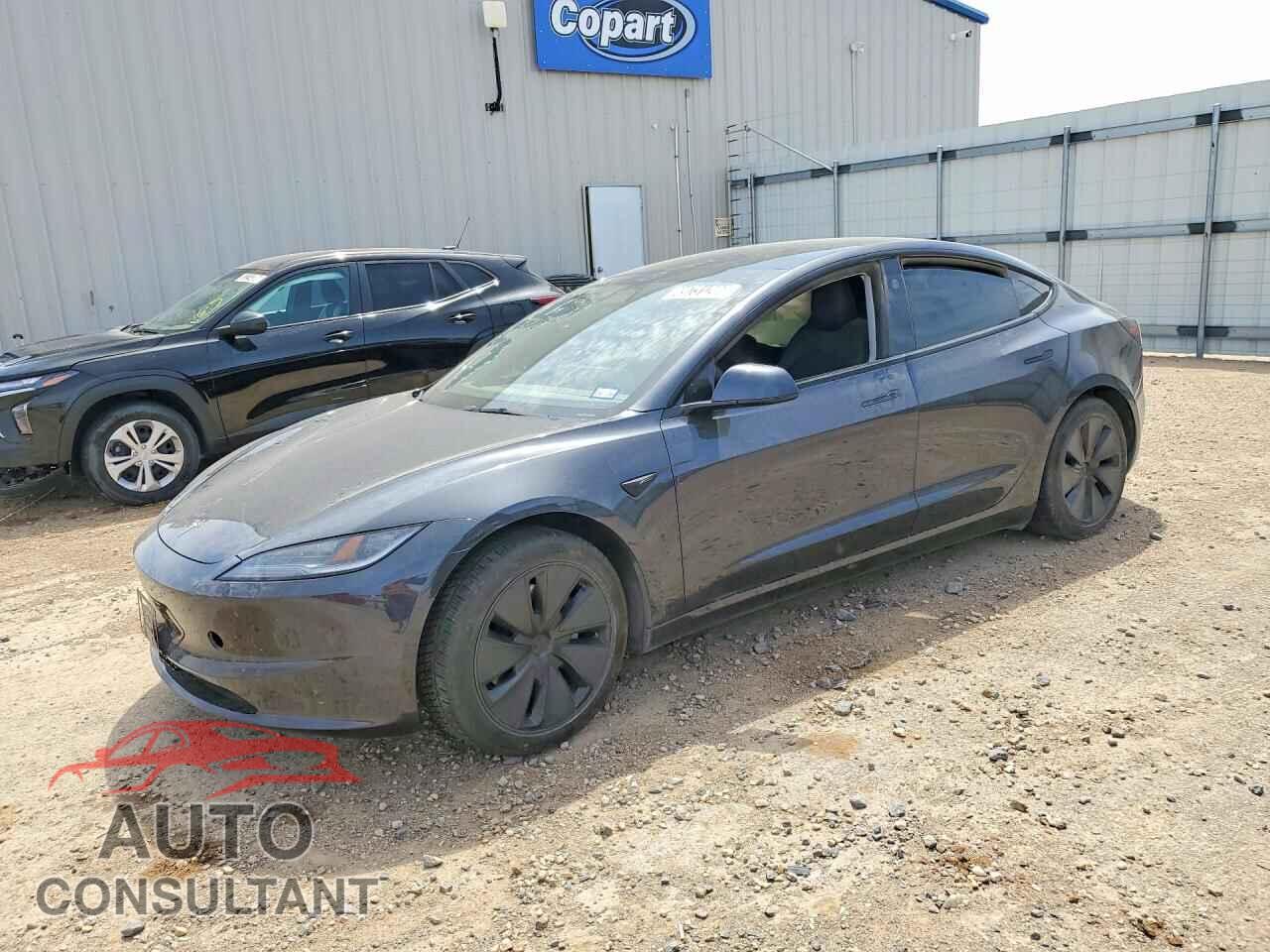 TESLA MODEL 3 2024 - 5YJ3E1EB9RF738330
