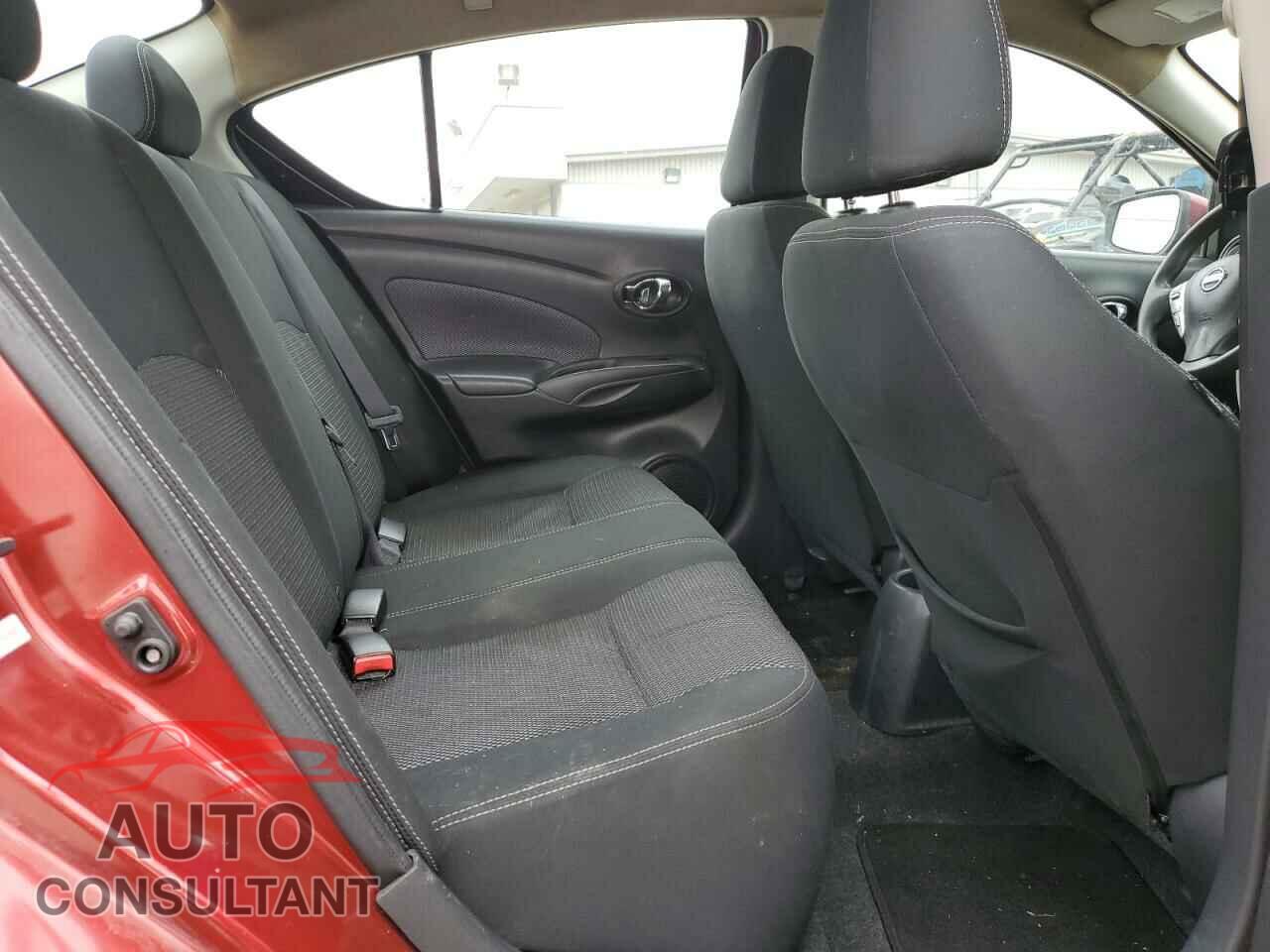 NISSAN VERSA 2017 - 3N1CN7AP1HK458009
