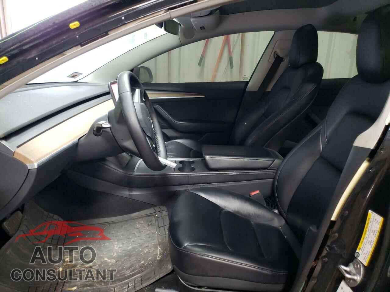 TESLA MODEL 3 2021 - 5YJ3E1EA2MF996303