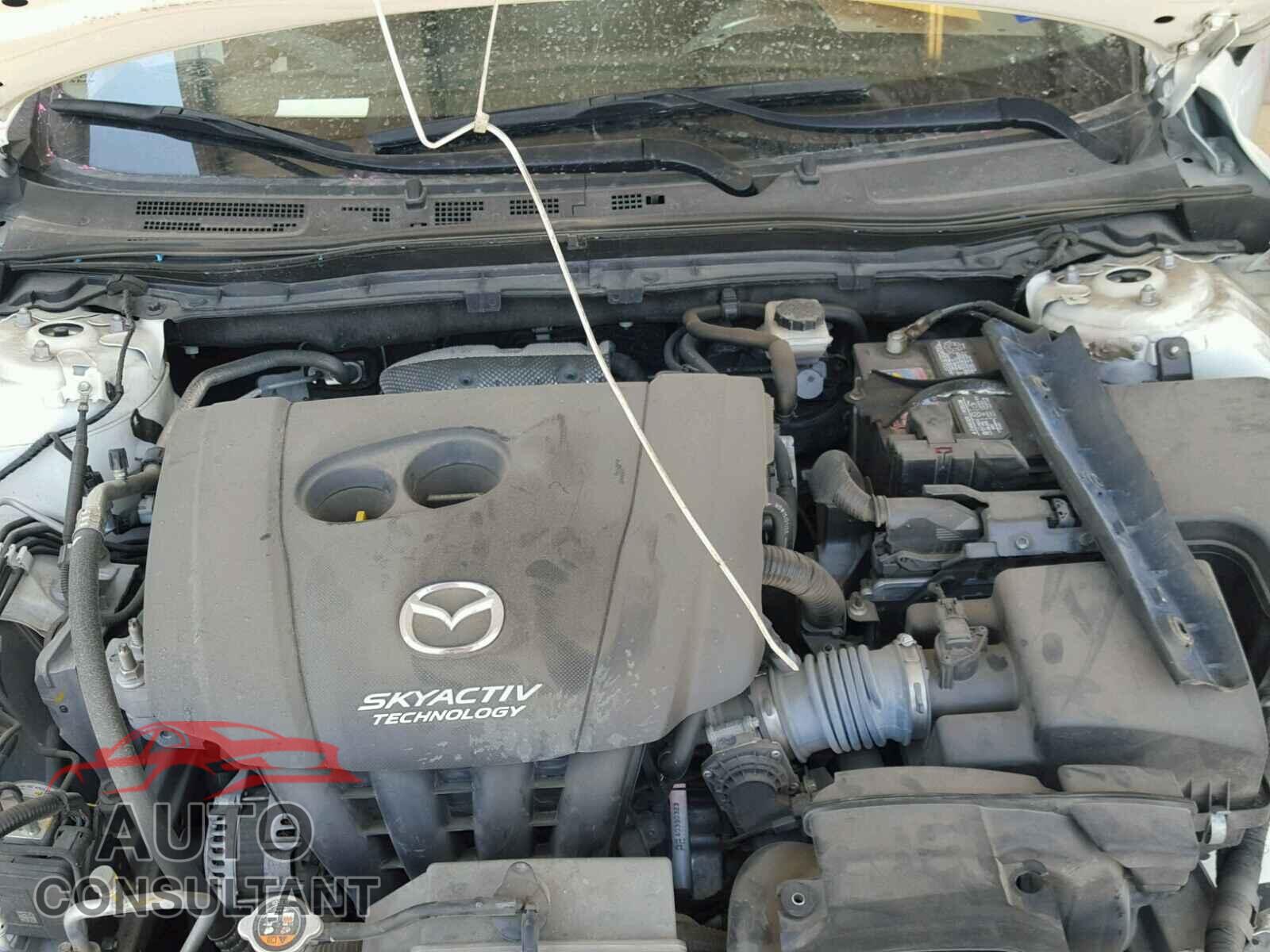 MAZDA 3 2015 - 3MZBM1U78FM221990