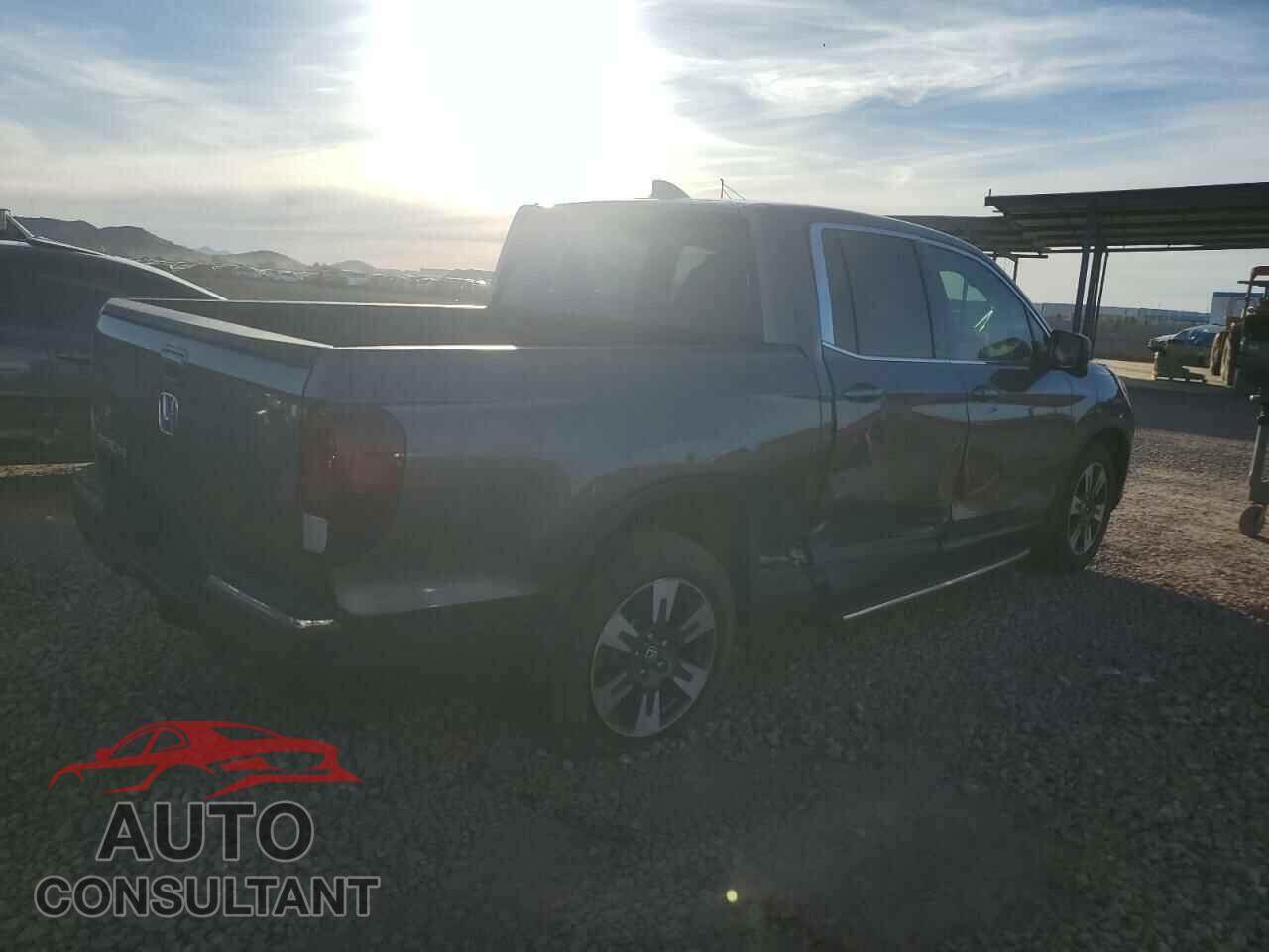 HONDA RIDGELINE 2017 - 5FPYK2F66HB007625