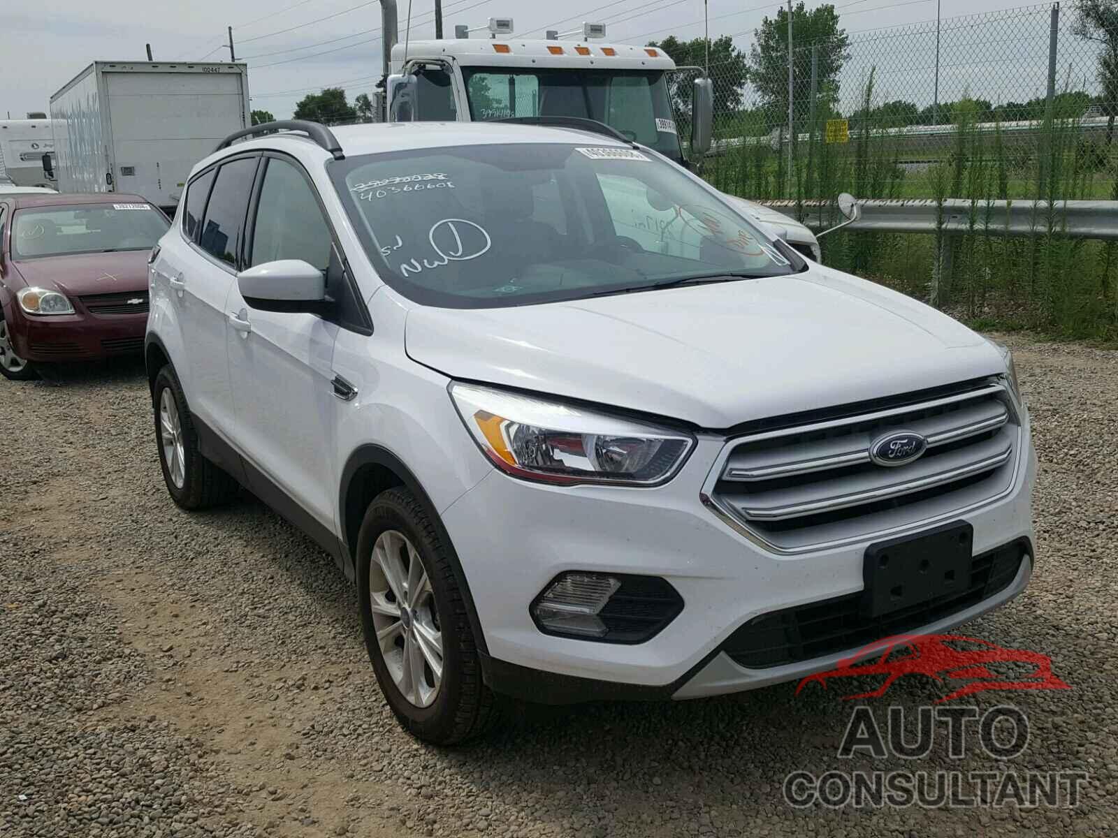 FORD ESCAPE 2018 - 1FMCU9GD1JUA91347