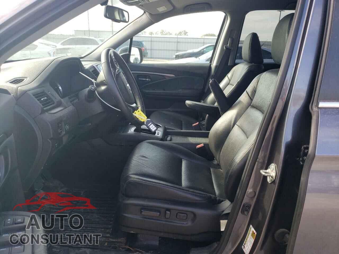 HONDA RIDGELINE 2017 - 5FPYK3F67HB035665