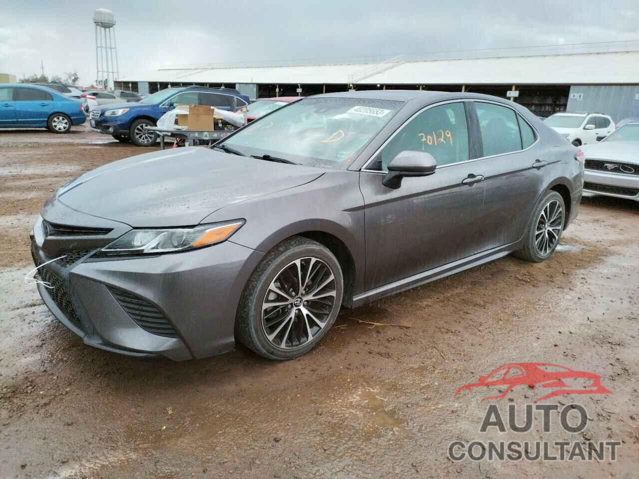 TOYOTA CAMRY 2018 - 4T1B11HK6JU148824
