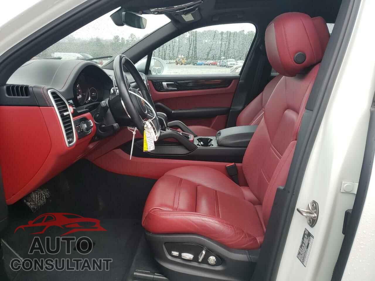 PORSCHE CAYENNE 2019 - WP1AA2AY6KDA09376