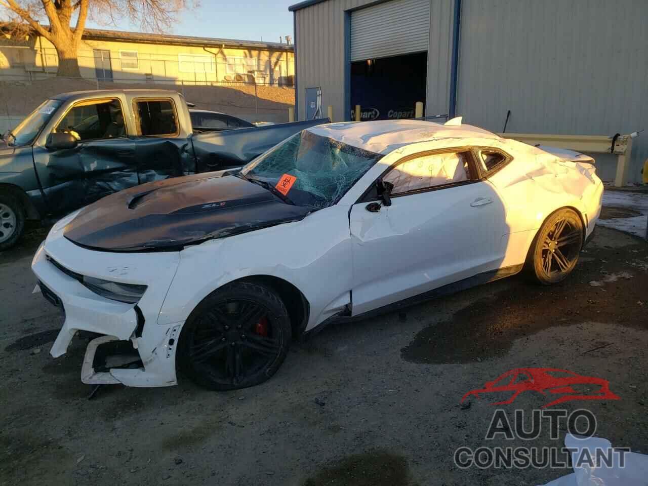 CHEVROLET CAMARO 2018 - 1G1FJ1R63J0174207