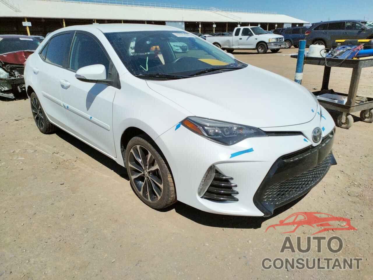 TOYOTA COROLLA 2018 - 2T1BURHE8JC009568