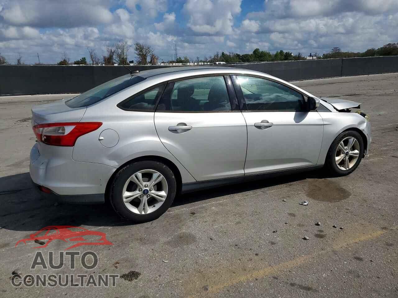 FORD FOCUS 2014 - 1FADP3F23EL360799