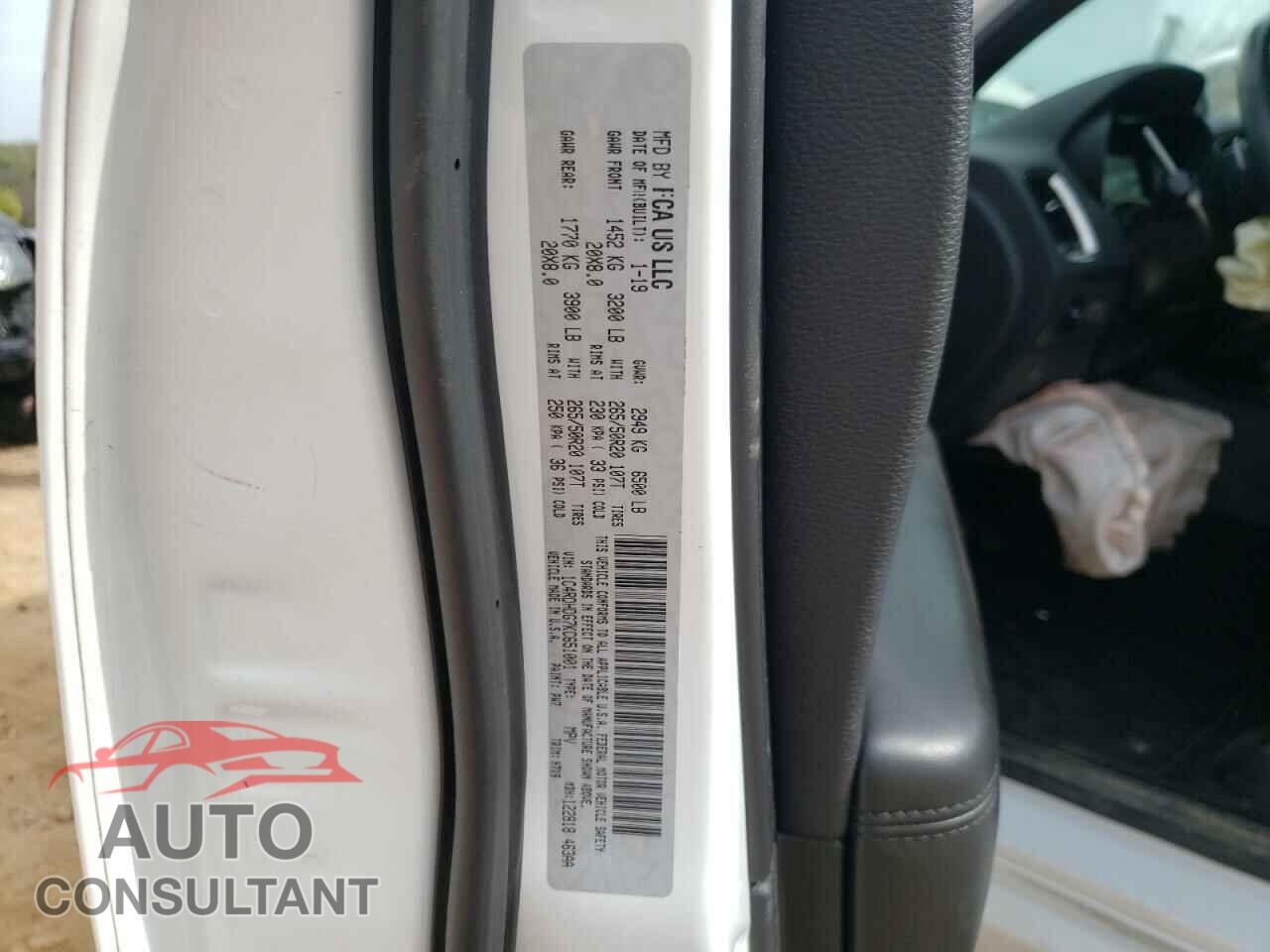 DODGE DURANGO 2019 - 1C4RDHDG7KC651001